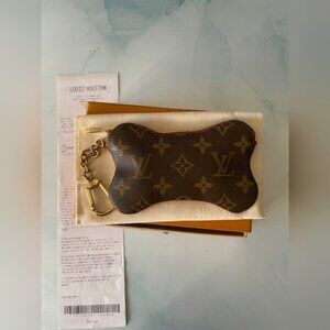 Louis Vuitton Bone Key Pouch